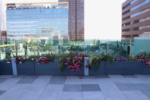 Image Rooftop 4 1027 - 98 of 123