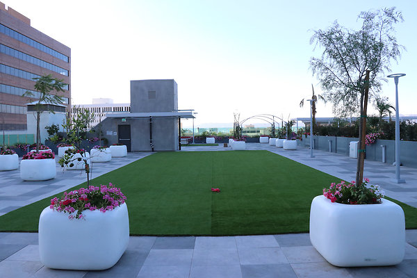 Image Rooftop 4 1027 - 65 of 123