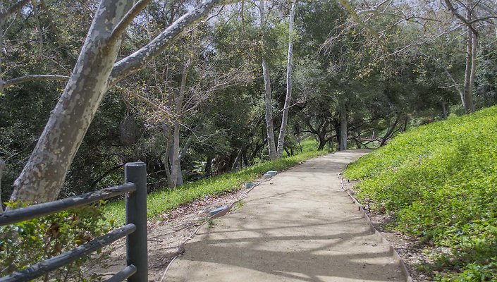 The-Park-Calabasas-Park-009