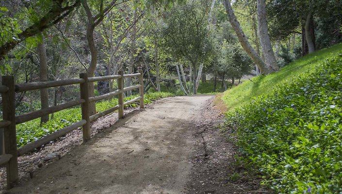 The-Park-Calabasas-Park-017