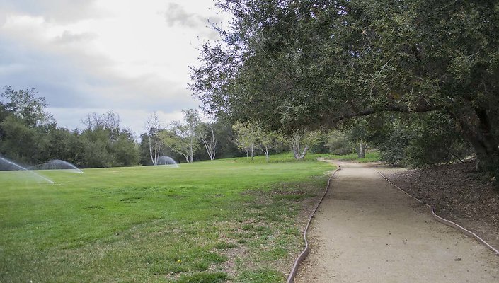 The-Park-Calabasas-Park-098