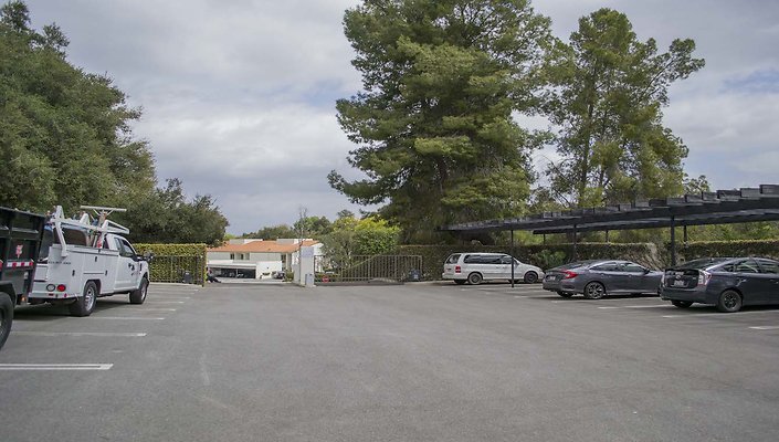 The-Park-Calabasas-Loading-Dock-020