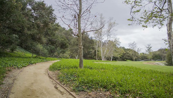 The-Park-Calabasas-Park-092