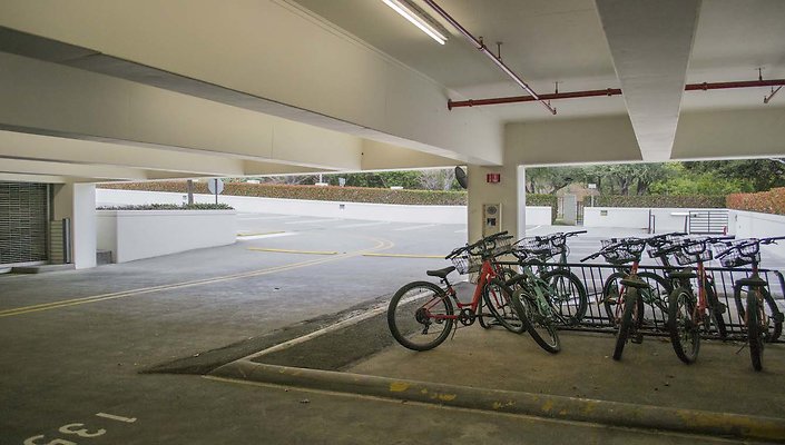 The-Park-Calabasas-Parking-Garage-011