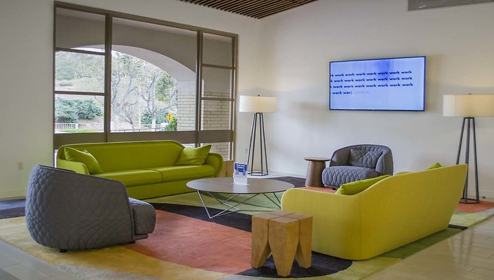The-Park-Calabasas-Main-Building-Lobby-014