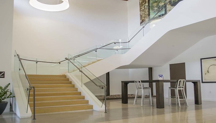 The-Park-Calabasas-Main-Building-Lobby-020