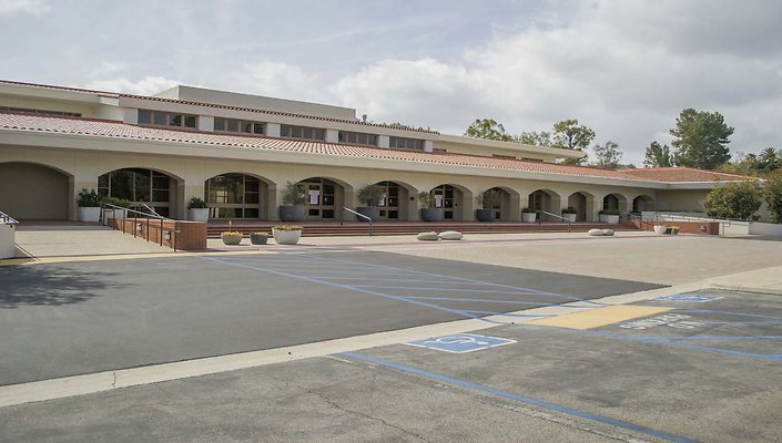 The-Park-Calabasas-Plaza-018