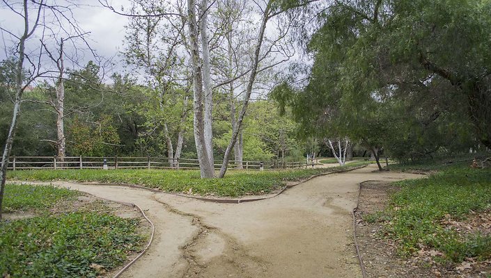 The-Park-Calabasas-Park-091