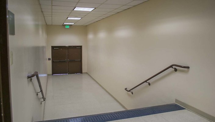 The-Park-Calabasas-Loading-Dock-024