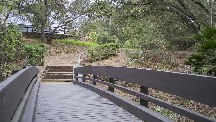 The-Park-Calabasas-Park-077