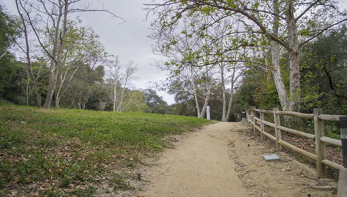 The-Park-Calabasas-Park-125