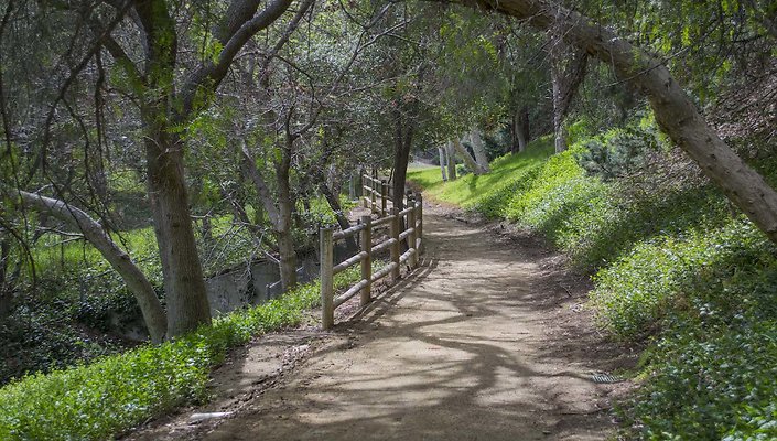The-Park-Calabasas-Park-015