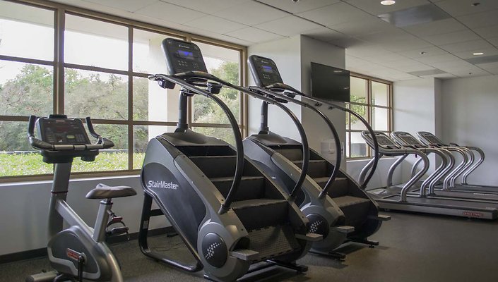 The-Park-Calabasas-Fitness-Center-007