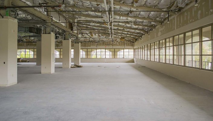 The-Park-Calabasas-Main-Building-Vacant-Suite-011
