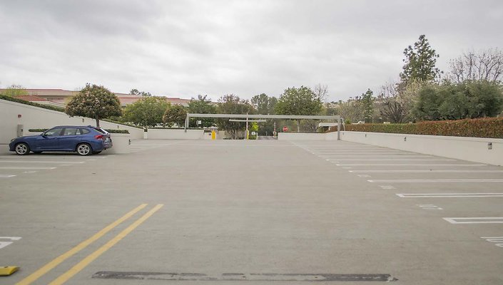 The-Park-Calabasas-Parking-Garage-007