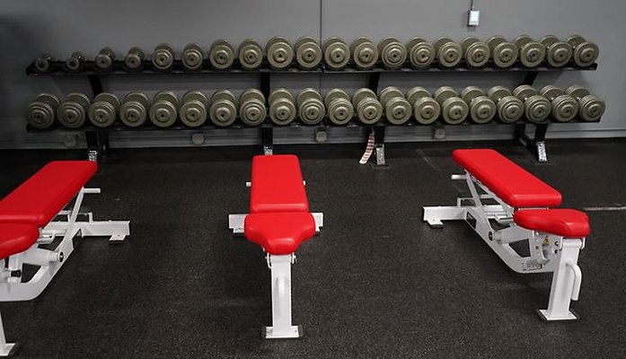 kins weightroom03