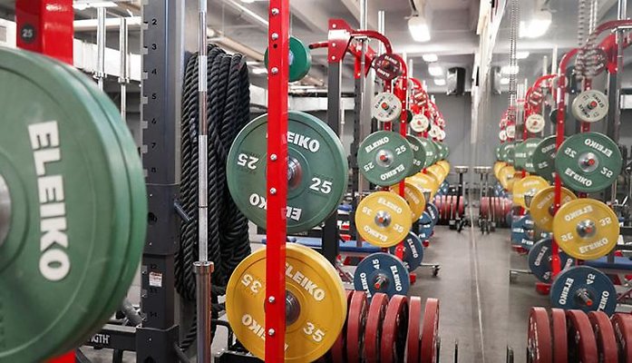 kins weightroom07