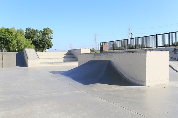 Bellflower Caruthers Skatepark - 072