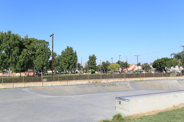 Bellflower Caruthers Skatepark - 112