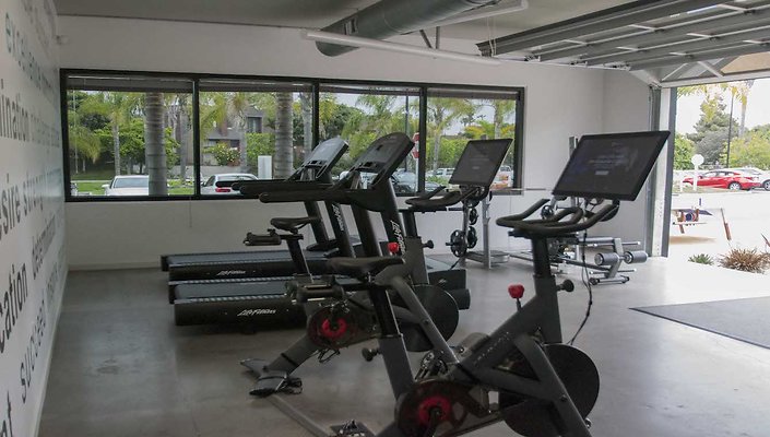 Marina-Park-4551-Glenco-Ave-Fitness-Center-008