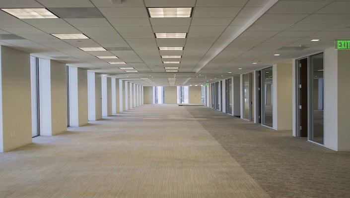 The-Plaza-13th-Floor-038