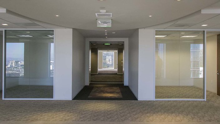 The-Plaza-13th-Floor-040