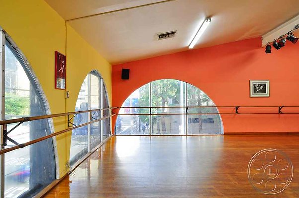 ballroom-8-3