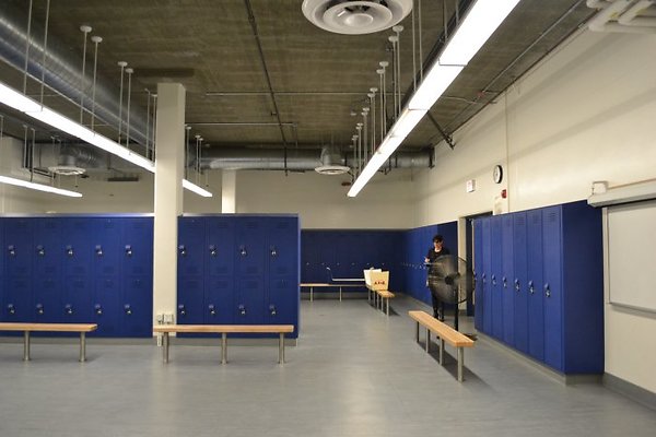 locker3lg