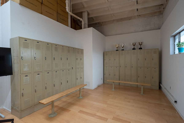 12999 locker 2