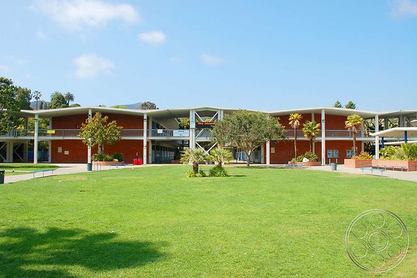 school-6-3