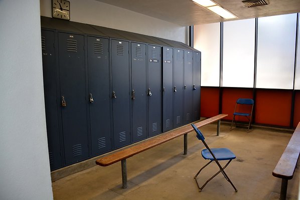 PEC Locker6