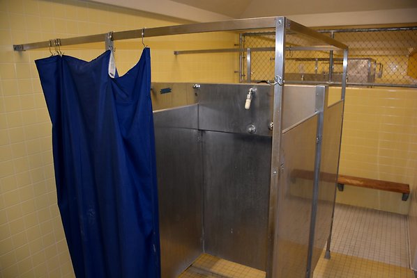 PEC Locker5