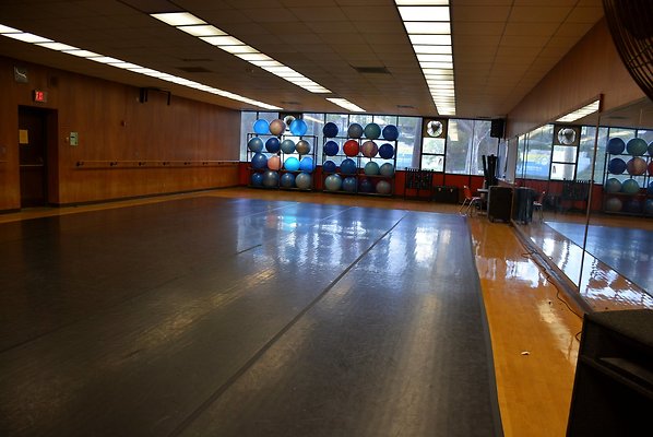 PEC dance1