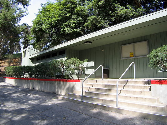 12 Oxy Amphitheater