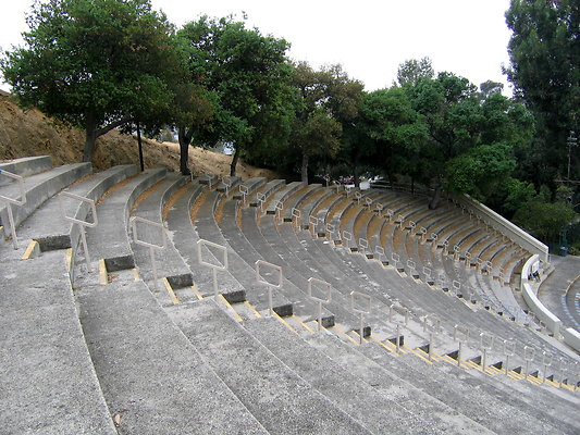 32 Oxy Amphitheater