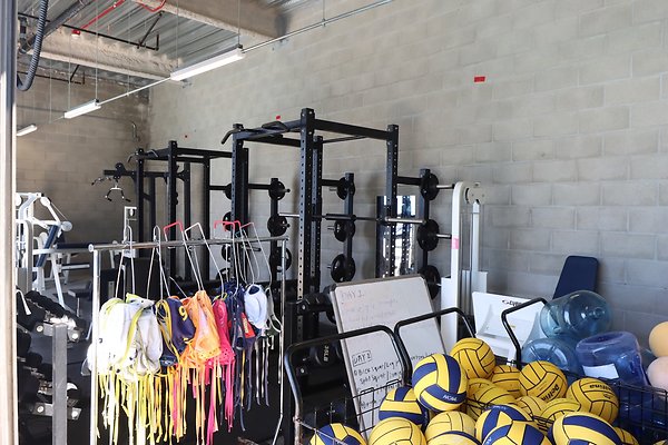 samohi Weights pool - 28 of 28