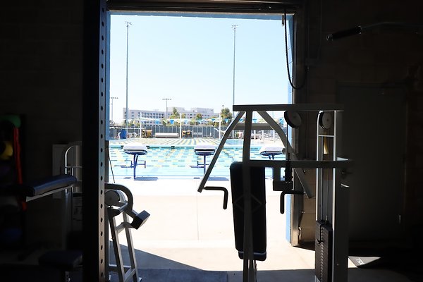 samohi Weights pool - 17 of 28