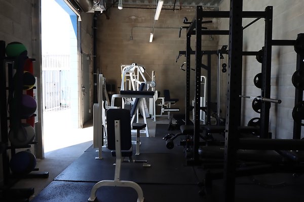 samohi Weights pool - 5 of 28
