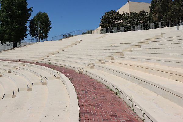 samohi amphitheater - 24 of 44