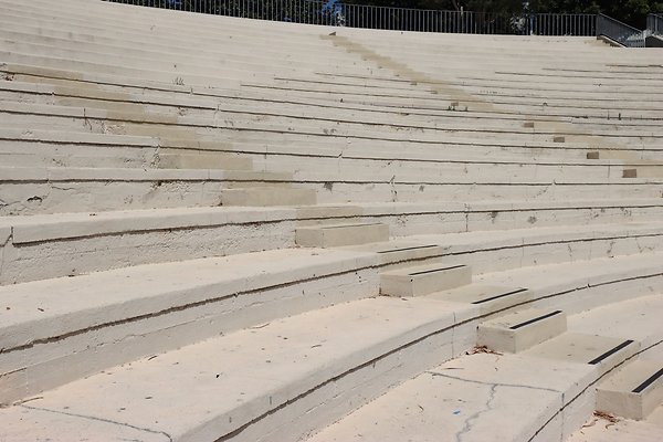 samohi amphitheater - 11 of 44