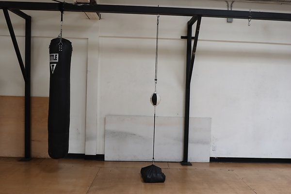 PharosGym BoxingWeights Upstairs - 12 of 95