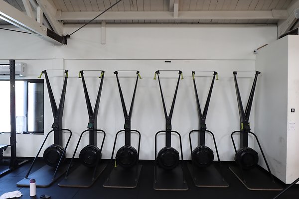 PharosGym BoxingWeights Upstairs - 30 of 95