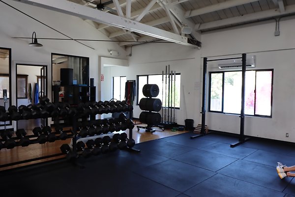 PharosGym BoxingWeights Upstairs - 64 of 95