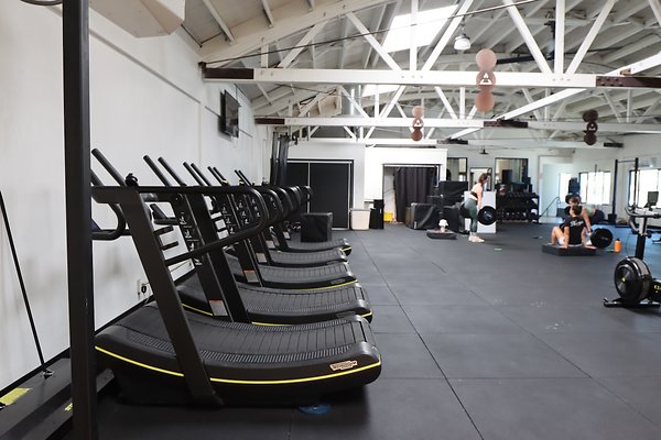 PharosGym BoxingWeights Upstairs - 36 of 95