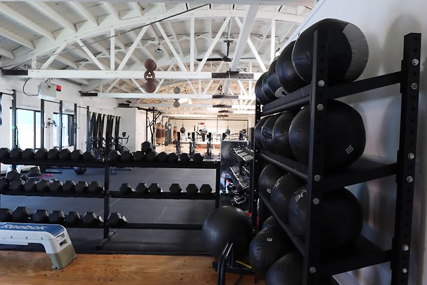 PharosGym BoxingWeights Upstairs - 87 of 95