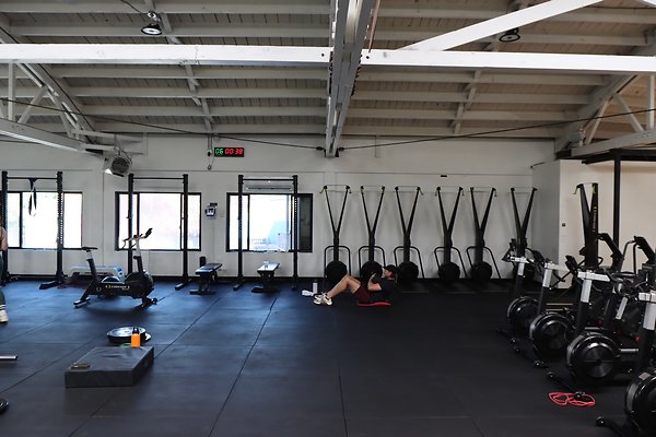 PharosGym BoxingWeights Upstairs - 42 of 95