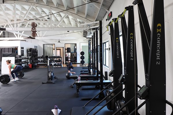 PharosGym BoxingWeights Upstairs - 32 of 95