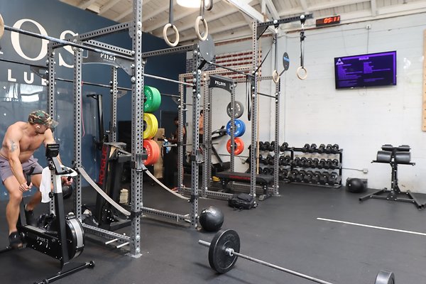 Pharos Gym MainWeightRoom - 51 of 67