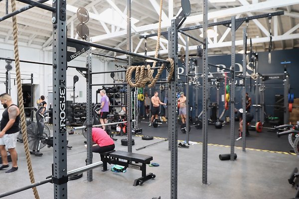 Pharos Gym MainWeightRoom - 39 of 67