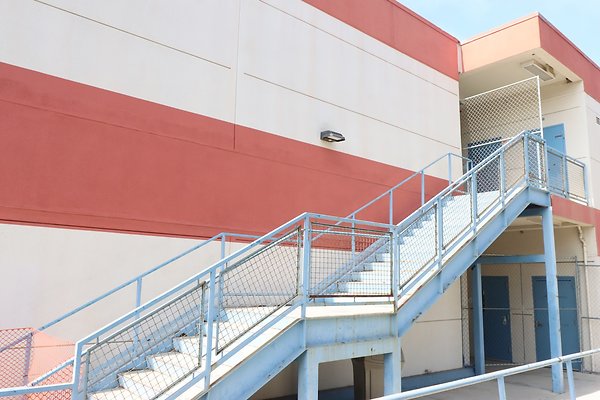 MalibuHigh LowerBBall exterior - 9 of 17